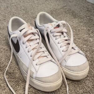 Nike Women's Blazer Platform Sneaker